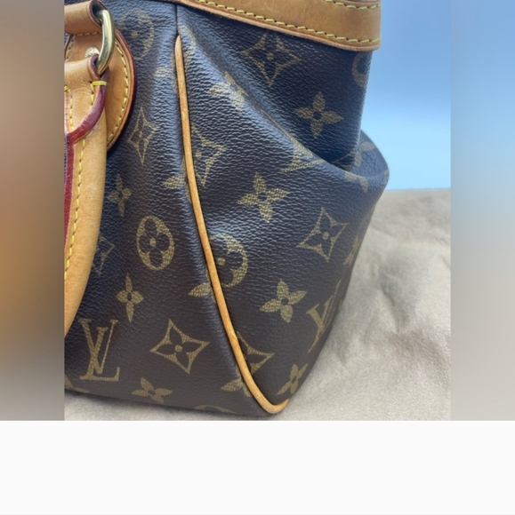Louis Vuitton Tivoli PM. LV gorgeous bag - Picture 5 of 16